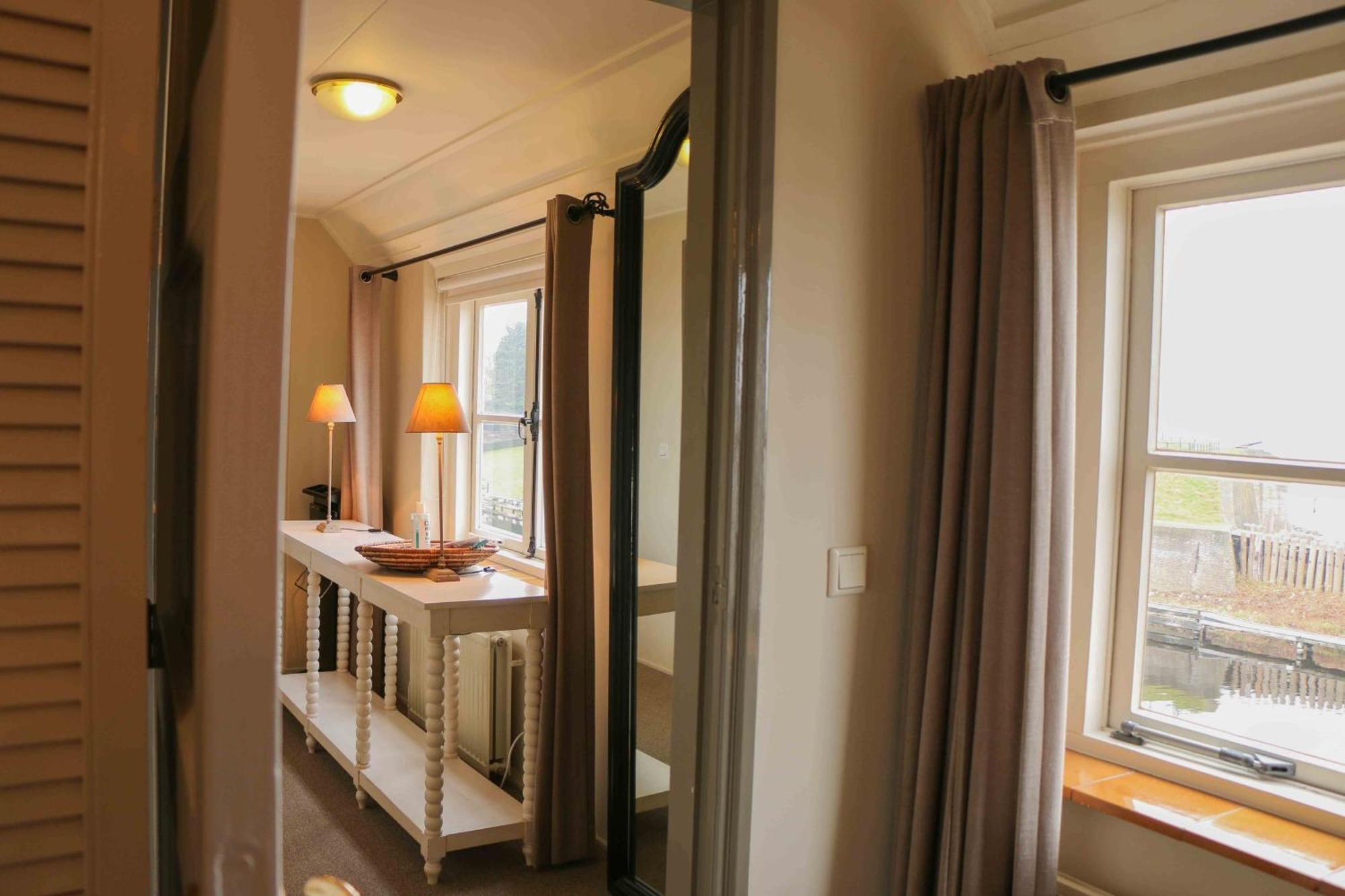 Auberge De Campveerse Toren Veere Kültér fotó