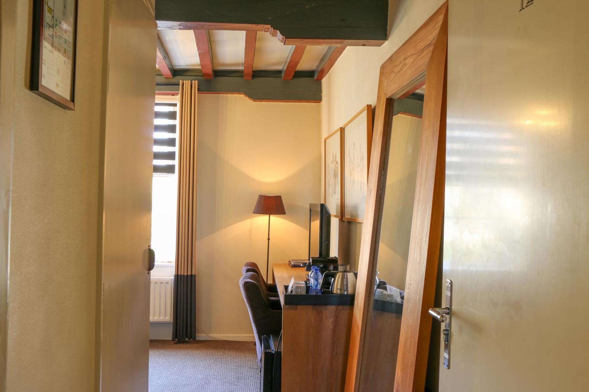 Auberge De Campveerse Toren Veere Kültér fotó