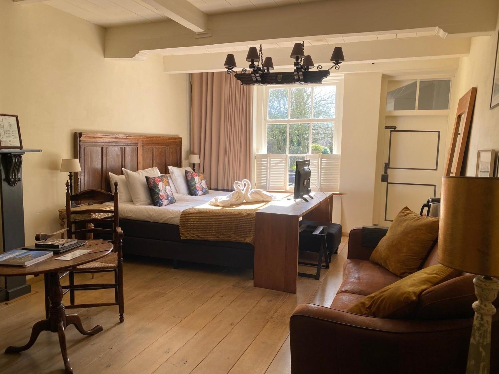Auberge De Campveerse Toren Veere Kültér fotó