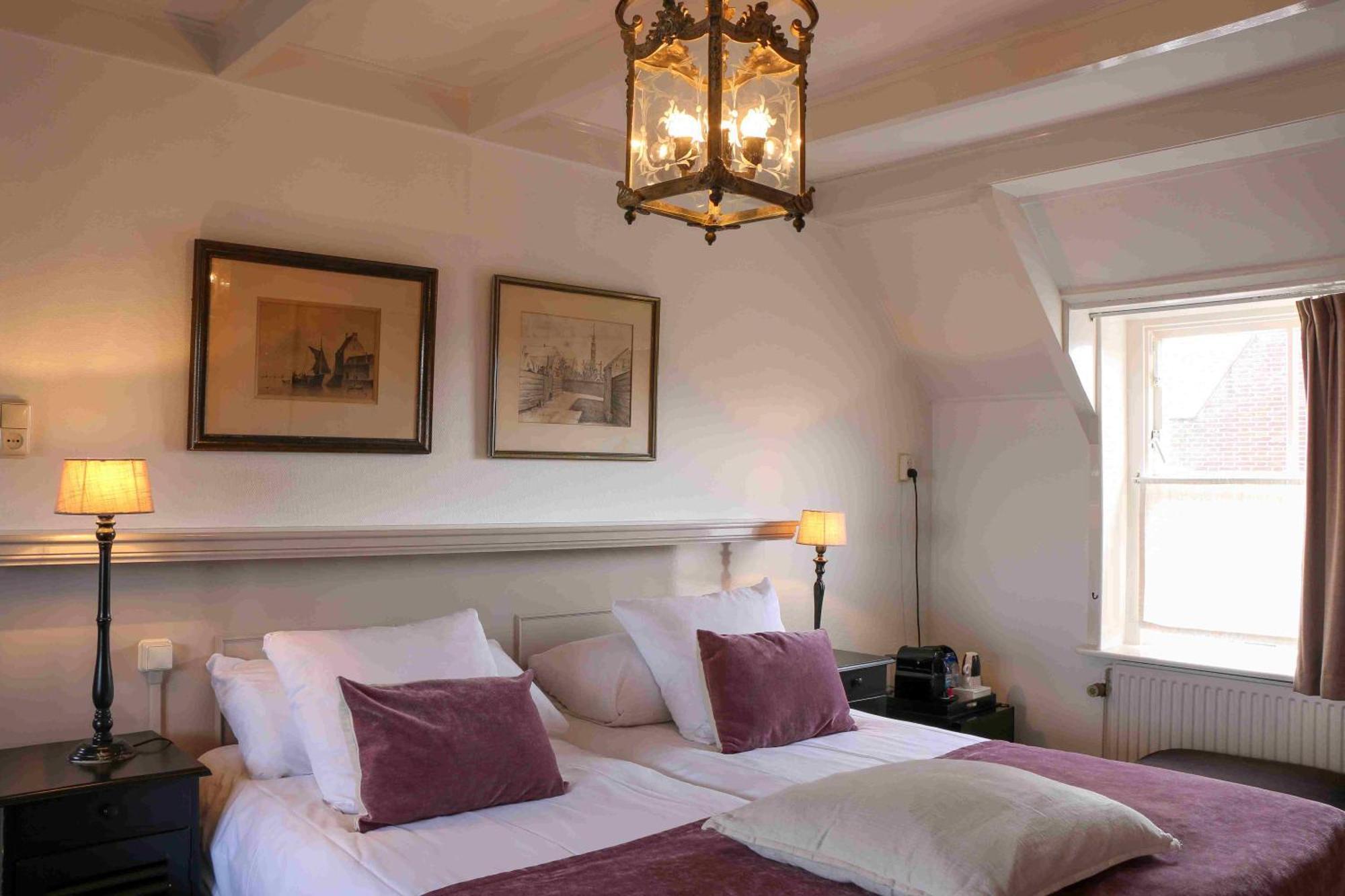 Auberge De Campveerse Toren Veere Kültér fotó